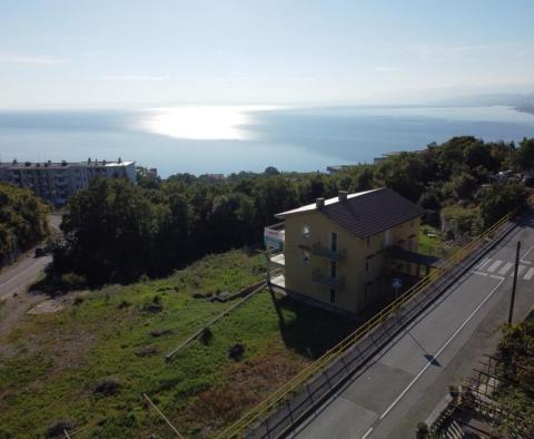 Spacious detached house 580m2 with sea view on a land plot of 3200 m2 in Pobri, Opatija - pic 19