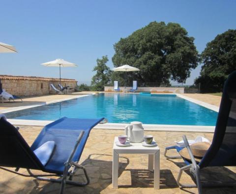 Fantastic rustic estate in Bačva, Višnjan with distant sea views - pic 4