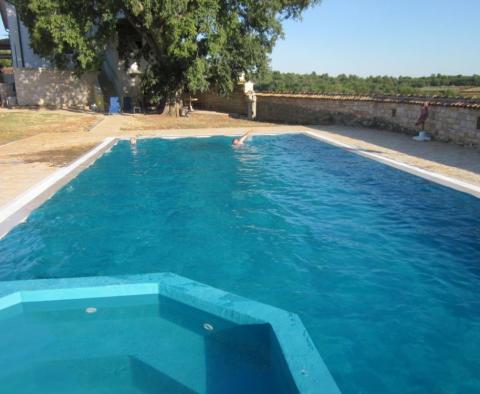 Fantastic rustic estate in Bačva, Višnjan with distant sea views - pic 14