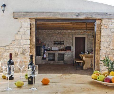 Fantastic rustic estate in Bačva, Višnjan with distant sea views - pic 62