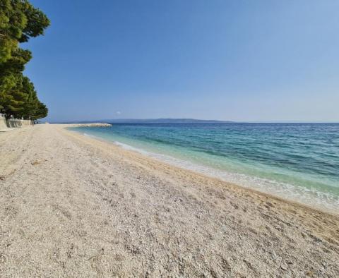 Eigentum von zwei Wohnungen in Baska Voda mit herrlichem Meerblick, nur 50 Meter vom Meer entfernt - foto 5