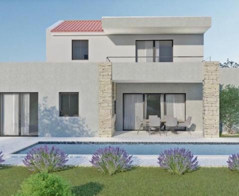 Villa with traditional elements in Poreč, under construction 