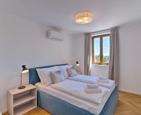 Luxus 2 hálószobás apartman az abbáziai riviérán Voloskóban, közvetlenül a tenger mellett - pic 14