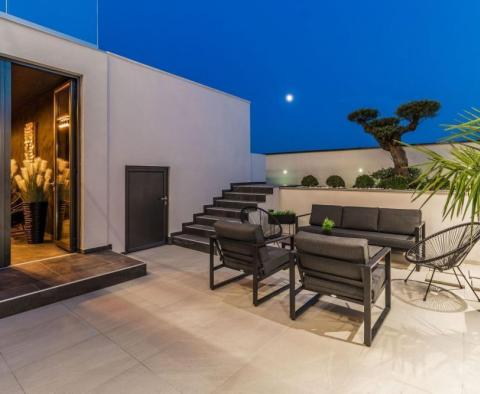 Modern luxurious villa for sale in Medulin, 1 km from the sea - pic 19