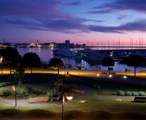 Several apartments on first row to the sea in Umag - pic 2