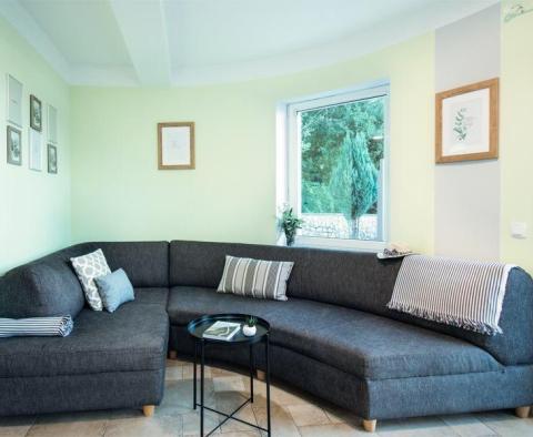 Ground floor in Volosko with garden and wonderful sea view divided into several apartments for renting - pic 7