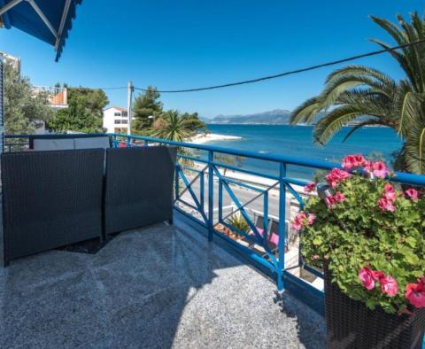 Villa a tengerhez vezető első vonalon Trogir területén - pic 25