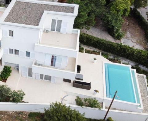 Modern villa in Dramalj, Crikvenica just 100 meters from the sea - pic 4