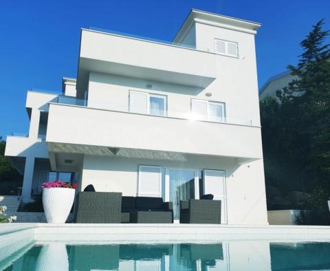 Modern villa in Dramalj, Crikvenica just 100 meters from the sea - pic 5