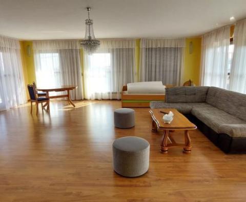 Apart-house 4 luxusních apartmánů na prodej v Galižana, Vodnjan - pic 4