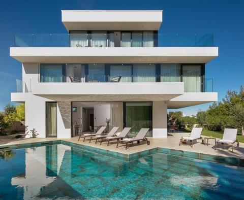 Luxus ultramodern villa a tenger közelében Zadar környékén - pic 5