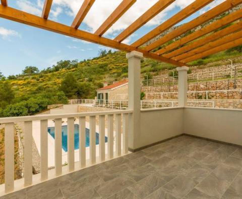 A villa in a quiet location with an open sea view in Nemira area, Omis riviera - pic 30