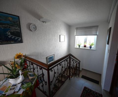 Apart-house in Štinjan, Pula, with sea views, just 300 meters from the sea - pic 15