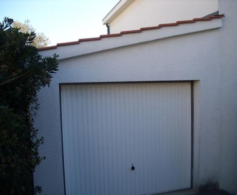 Detached real estate with three apartments just 100 meters from the sea in Krk Town - pic 7