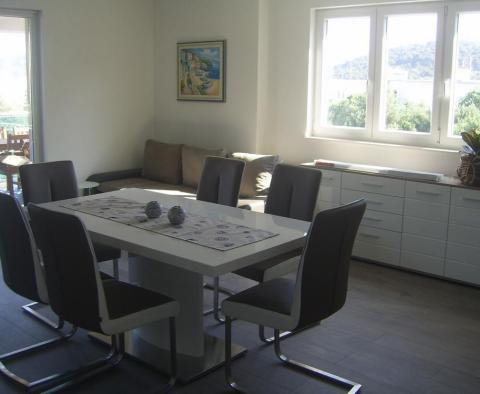 Apartmanház a híres Rogoznicában, mindössze 70 méterre a tengertől - pic 10