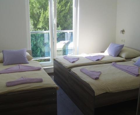 Apartmanház a híres Rogoznicában, mindössze 70 méterre a tengertől - pic 22