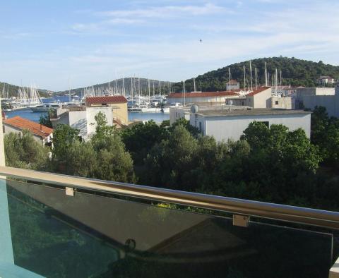 Apartmanház a híres Rogoznicában, mindössze 70 méterre a tengertől - pic 32