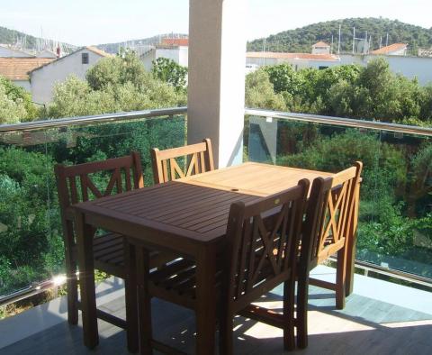 Apartmanház a híres Rogoznicában, mindössze 70 méterre a tengertől - pic 33
