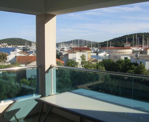 Apartmanház a híres Rogoznicában, mindössze 70 méterre a tengertől - pic 34