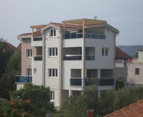Apartmanház a híres Rogoznicában, mindössze 70 méterre a tengertől - pic 48