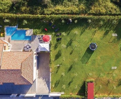 Villa avec piscine près des plages de la ville à Niva Veruda, banlieue de Pula - pic 44