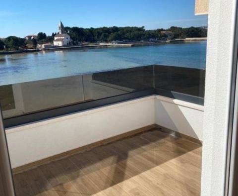 Ideal penthouse for sale on Pasman, first line to the sea 