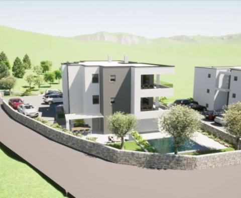 Neue, moderne Luxuswohnung mit Garten auf der Halbinsel Krk, nur 350 Meter vom Meer entfernt 