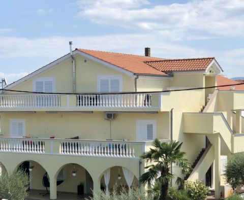 Beautiful guest house with swimming pool, excellent investment - Malinska, Krk - pic 26