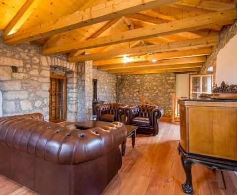 Schönes altes Steinhaus in Malinska, Malinska-Dubašnica - foto 11