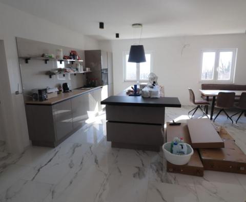 Neu gebaute Villa zum Verkauf in Bregi, Matulji, über Opatija - foto 16