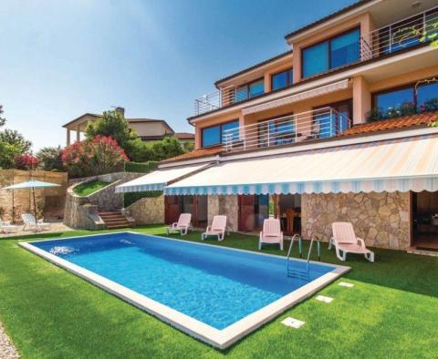 Villa with swimming pool and panoramic sea views in Rijeka, Martinkovac - pic 5