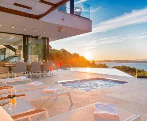 Magnifique villa moderne à Hvar avec piscine et architecture exceptionnelle - pic 30