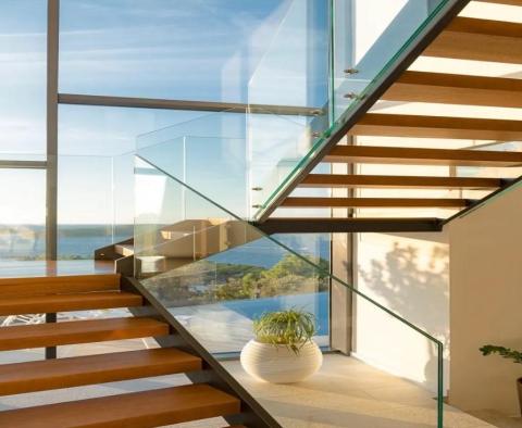 Csodálatos modern villa Hvaron úszómedencével és kiemelkedő építészettel - pic 47