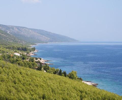Project of 8 luxury new villa on the first line land plot on Hvar island  - pic 9