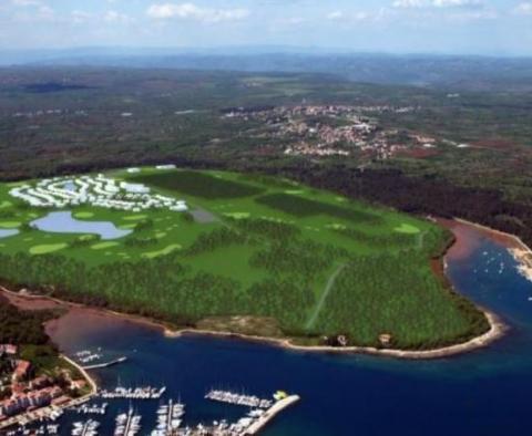 Fantastic waterfront land in Porec area - for 5***** golf course project with hotel, villas and apartments planned - pic 5