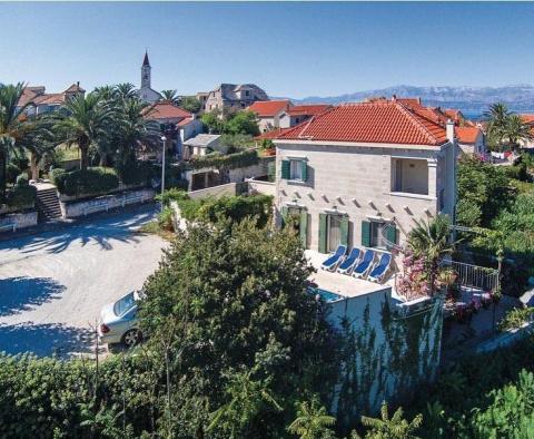 Stylish stone villa with beatiful sea views in Mirca on Brac island - pic 6