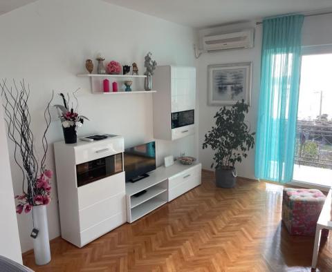 Piękny dom na sprzedaż w Jadranovo, zaledwie 35 metrów od morza, z fantastycznym widokiem na morze - pic 13