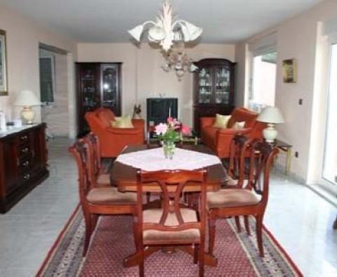 Villa mit Hallenbad zum Verkauf in Volosko - foto 12