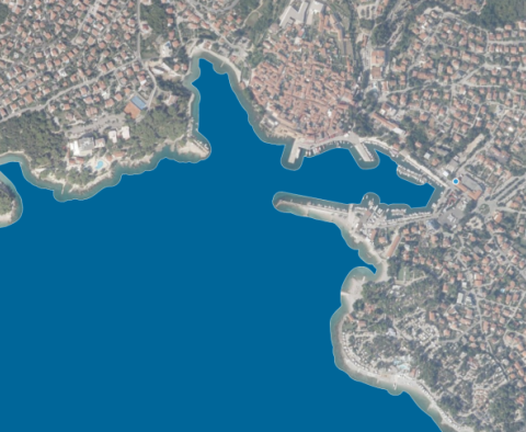 Land plot on Krk just 250 meters from the sea 