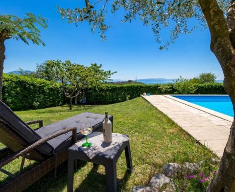 Freistehende Villa mit Swimmingpool in Viškovo, Marinići über Rijeka, mit weitem Meerblick - foto 31