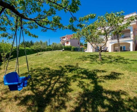 Freistehende Villa mit Swimmingpool in Viškovo, Marinići über Rijeka, mit weitem Meerblick - foto 33