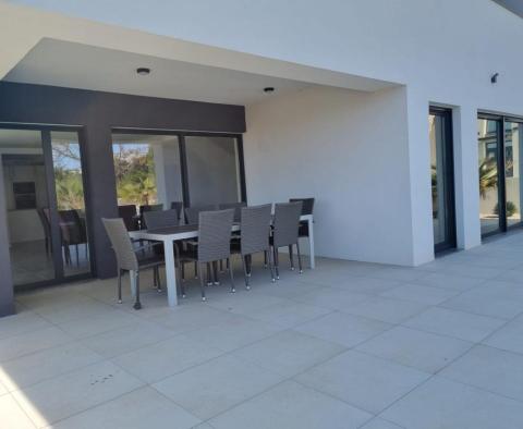 Modern villa with a swimming pool near Zadar just 120 meters from the sea - pic 20