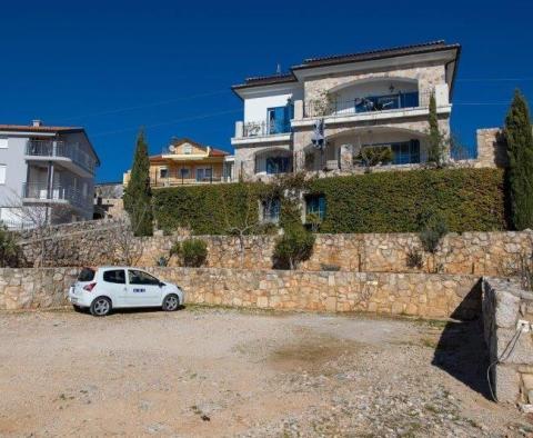 Exclusive family villa with a beautiful panoramic sea view - pic 11