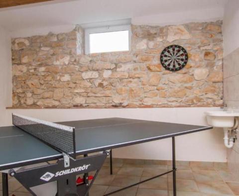Beautiful villa for sale with swimming pool and sea view in Rabac area, 500m from the sea - pic 38