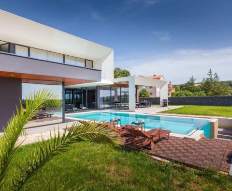 Das achte Wunder Istriens - prächtige moderne Villa in Liznjan - foto 2
