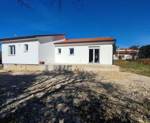 New house in Veli Vrh, Pula, to live in Croatia 365 days a year 