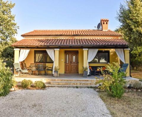 Small charming villa with sea views, 400 meters from the sea in famous Rovinj - pic 7