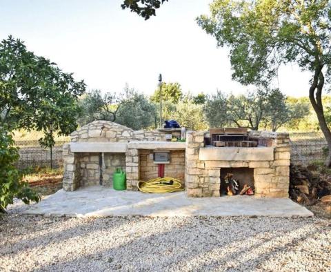 Kleine charmante Villa mit Meerblick, 400 Meter vom Meer entfernt im berühmten Rovinj - foto 10