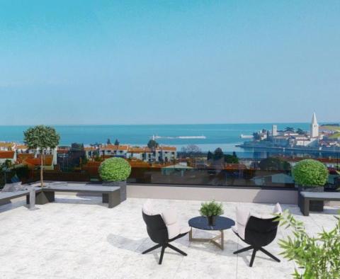 Luxus penthouse gyönyörű kilátással a városra és a tengerre, 500 méterre az Adriától - pic 9