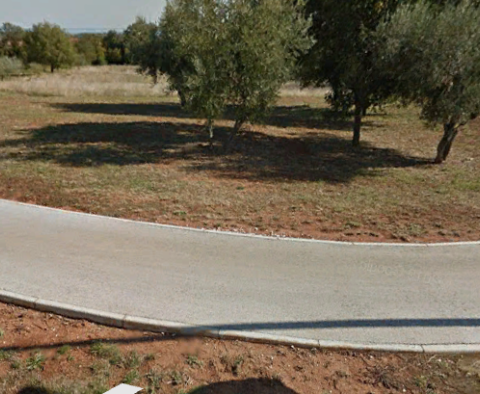 Unique building land in Porec with possibility to start construction immediately - pic 6